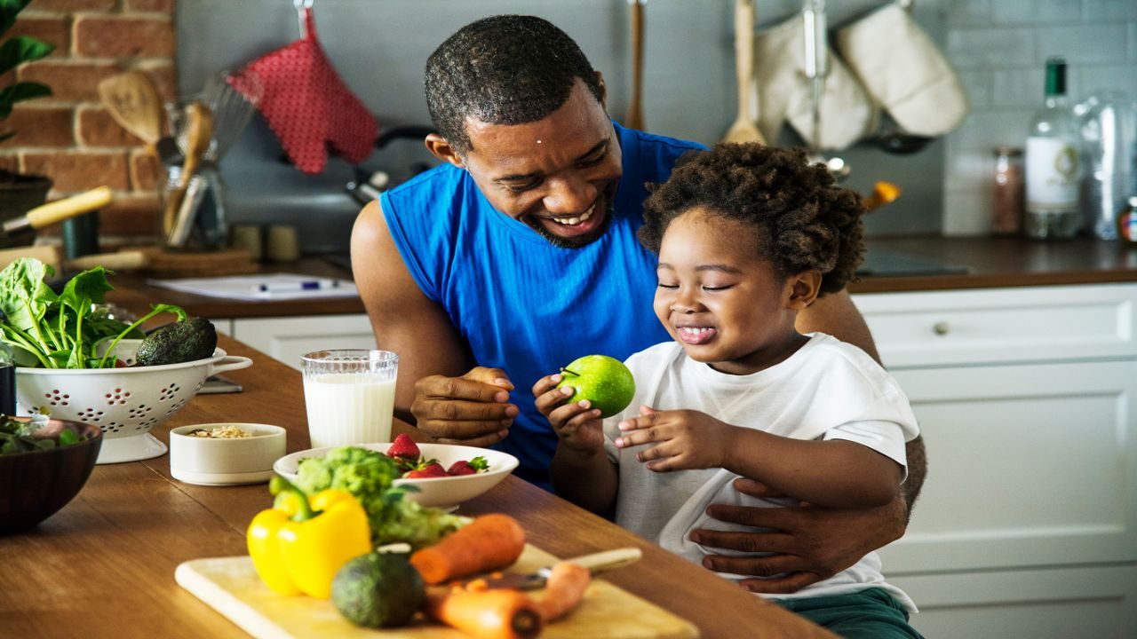 Smart Food and Drink Choices for Strong Teeth